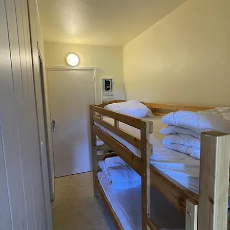 4 Pers, Centre Station Avec Wifi, Acces Direct Pistes Et Commerces - Fr-1-787-66 Laveissière